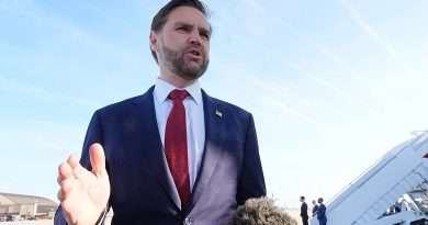 JD Vance’ten İran’a uyarı: ‘ABD ile oyun oynamayın’