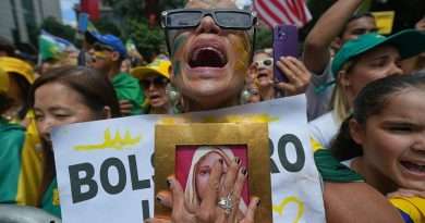 Brezilya’da kongre, Bolsonaro’nun 27 yıllık hapis cezasını azaltan yasayı onayladı