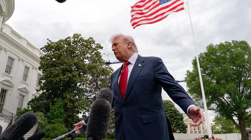 Trump’tan Almanya’daki ABD askerlerini Polonya’ya konuşlandırma sinyali