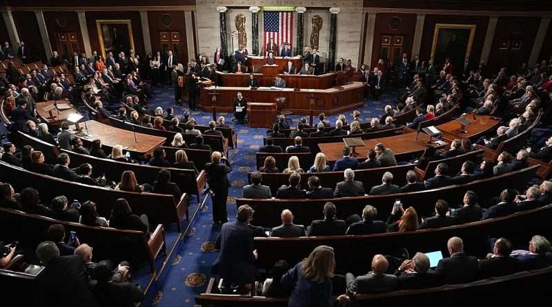 ABD Temsilciler Meclisi, Trump’ın savaş yetkilerini sınırlandıran kararı onayladı